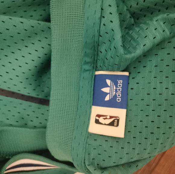 Dell Curry Hardwood Classics NBA - Picture 5 of 6